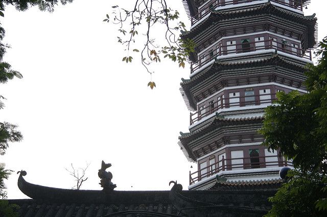 J Aaron Farr Liurong